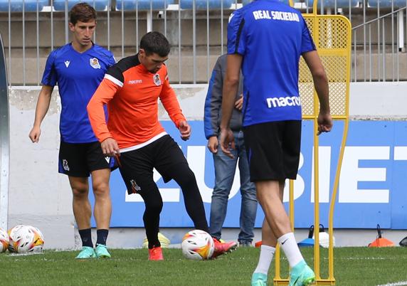 Entrenamiento de la Real Sociedad en Zubieta 13-07-21 Ryan