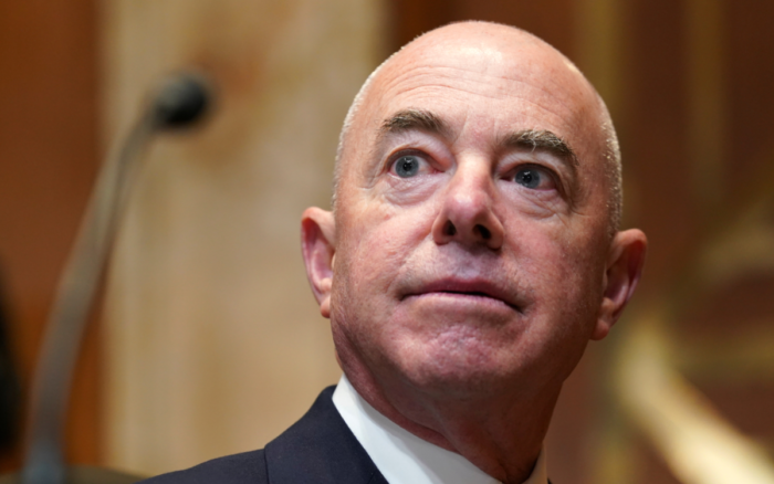 No intenten entrar ilegalmente por mar, advierte EU a haitianos y cubanos