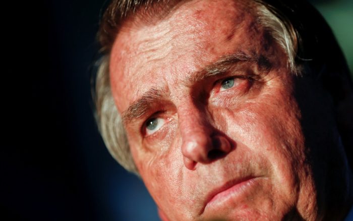 Bolsonaro podría necesitar una operación de urgencia: Despacho presidencial