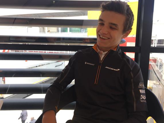 Lando Norris atendió a MD en el hospitality de McLaren en el GP de España de F1 de 2018