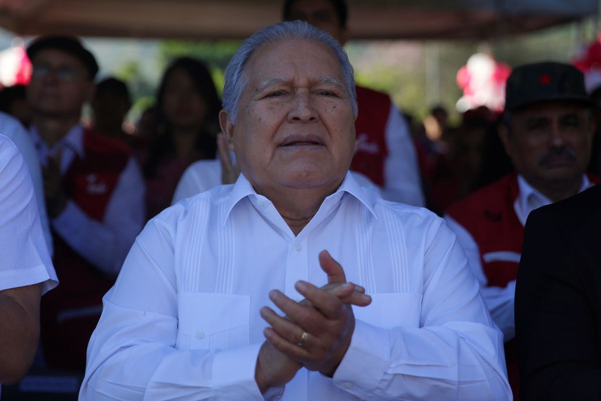 Ortega da la nacionalidad nicaragüense a Sánchez Cerén, expresidente de El Salvador señalado de corrupción