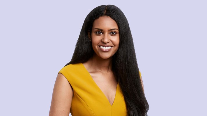 Adina Tecklu de Khosla explica cómo clavar su discurso