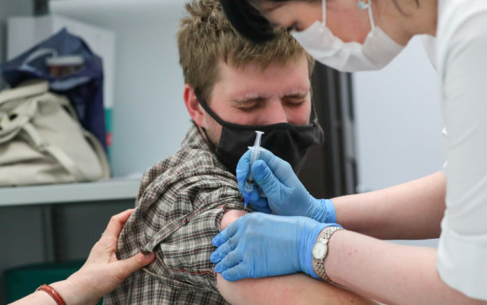 Alerta Von der Leyen por las reticencias de algunos sectores de la población para vacunarse