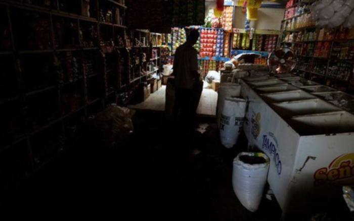 Apagón afecta a 15 millones de personas en Centroamérica