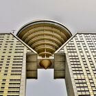 - VALENCIA, 12/07/2021.-Reportaje sobre el interior del edifcio Intempo, en Benidorm (Alicante). Las obras en el rascacielos residencial más alto de Europa han finalizado en julio de 2021 y la promotora espera entregar los primeros apartamentos antes del final del verano.FOTO, MÒNICA TORRES/EL PAíS.