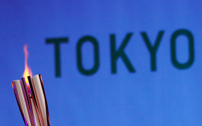 Despiden al director de la ceremonia de apertura de los Juegos Olímpicos por bromear sobre el Holocausto