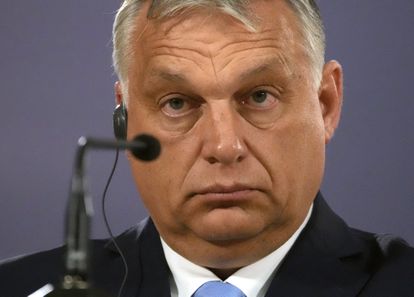 El primer ministro húngaro, Viktor Orbán, durante una rueda de prensa en Belgrado, Serbia, el 8 de julio.