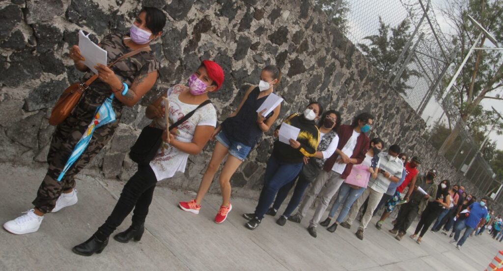 Fechas y sedes de vacunación para personas de 30 a 39 años en 9 alcaldías de CdMx