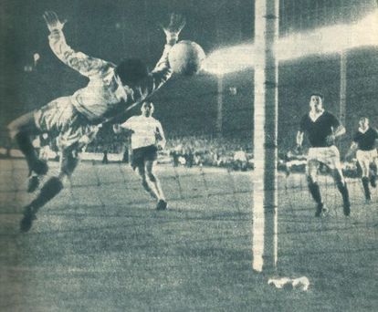 El gol de Puskas en Glasgow.