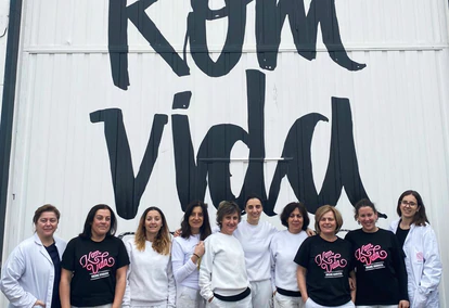 El 84% de la plantilla de Komvida, compuesta por 83 empleados, son mujeres.