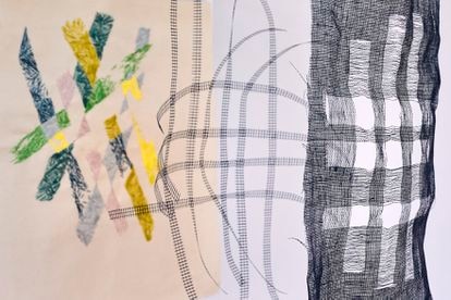 Obra de la diseñadora Hella Jongerius que forma parte de la exposición Kosmos weben (Tejiendo el cosmos), abierta en Berlín hasta el 15 de agosto.