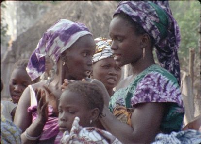 Fotograma de 'Fad'jal', película de Safi Faye.