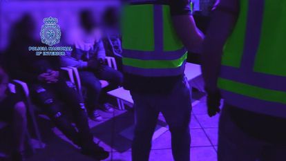 Varias de las personas detenidas por la Policía Nacional en Almería.