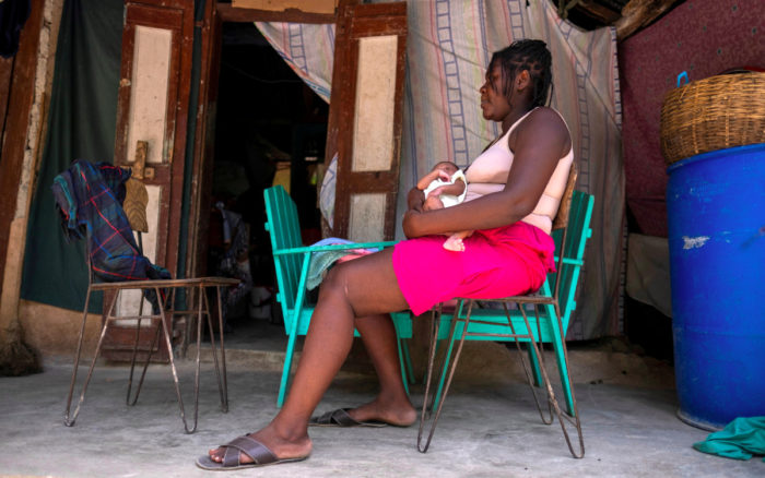 ‘No sé qué haremos’, sobrevivientes del sismo en Haití temen por el futuro de sus hijos