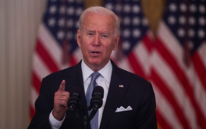 ‘Yo no repetiré errores del pasado’, sostiene Biden sobre retiro de Afganistán