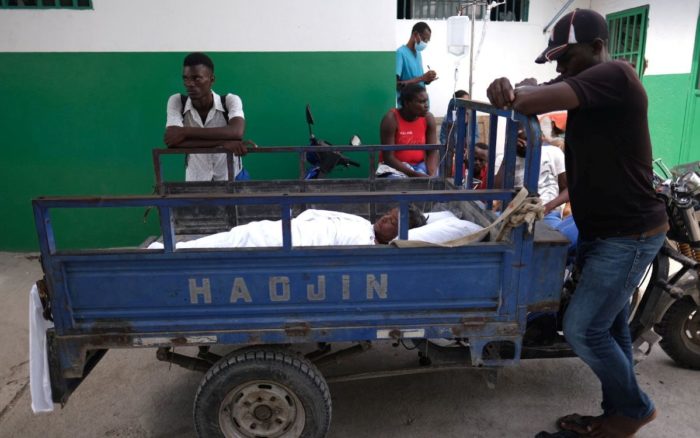 Aumenta número de víctimas de terremoto en Haití: 1,419 muertos y 6,900 heridos