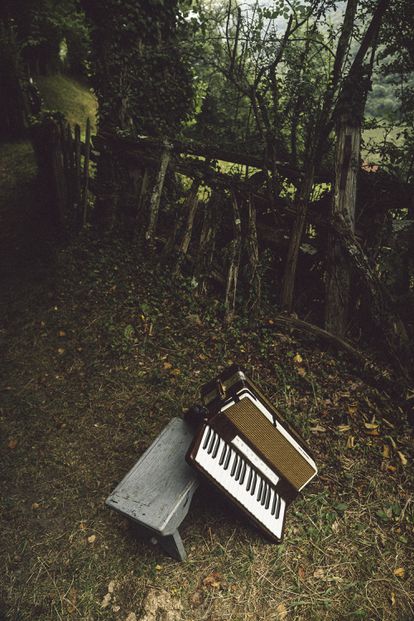 Cuevas encontró un pozo de conocimiento y tradición de la música asturiana en Gelita.
