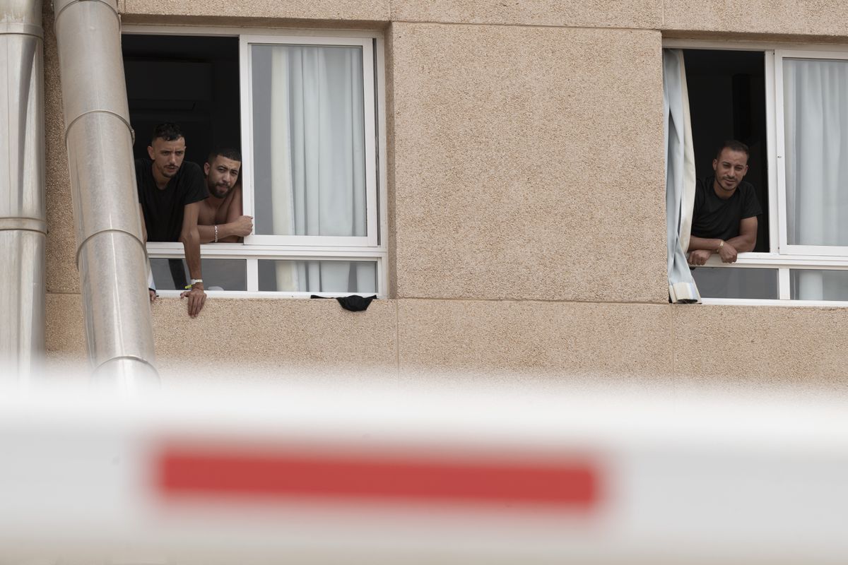 La inestabilidad y las mafias impulsan la ruta de Argelia