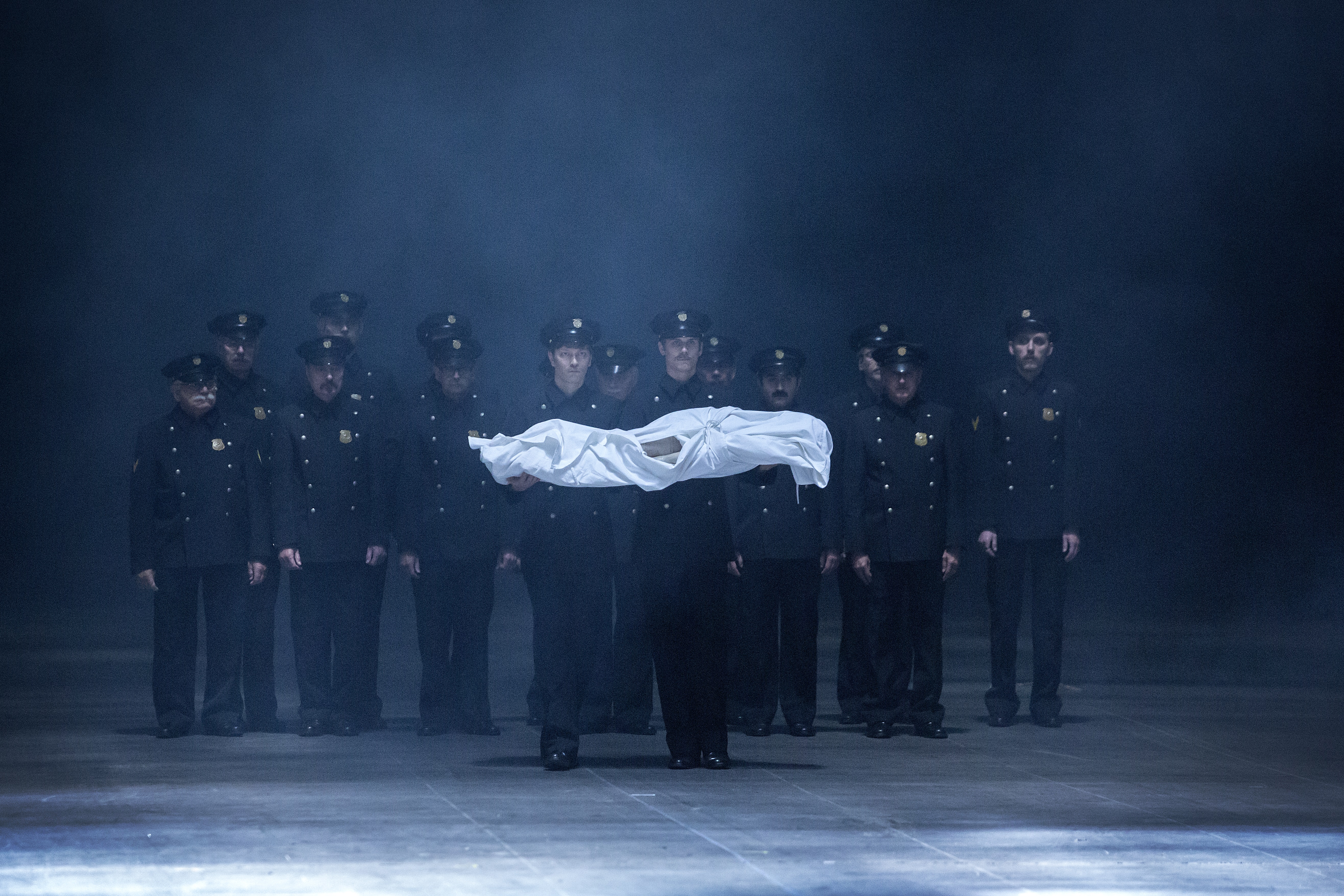 Morton Feldman / Samuel Beckett: »Neither«
Musiktheater, inszeniert von Romeo Castellucci

Jahrhunderthalle Bochum 01.09.14

Bild: Stephan Glagla