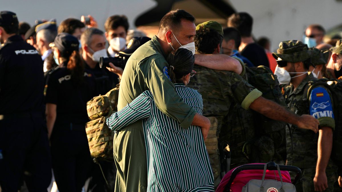 Así se fraguó la evacuación contra reloj en Kabul:“Llegar, aterrizar, cargar y salir”