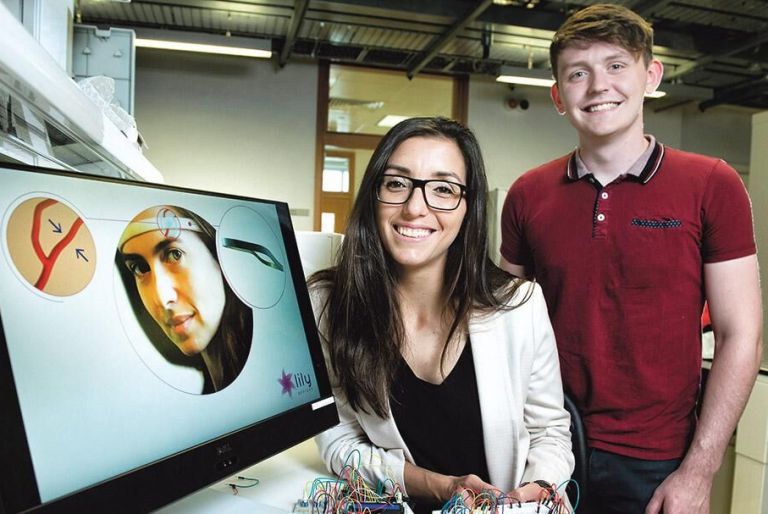 Los cofundadores Bárbara Oliveira (izquierda) y Aaron Hannon.