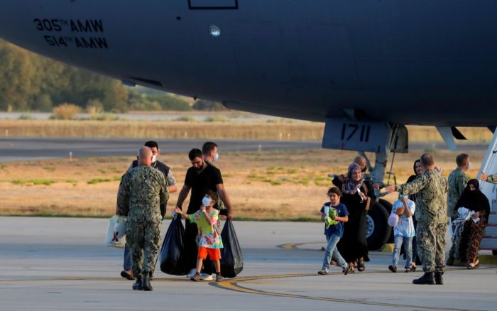 Aprueba Senado de EU proyecto de ley para ayudar a los ciudadanos que regresen de Afganistán