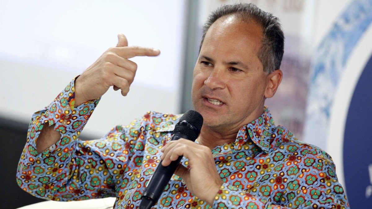 Acusan al venezolano Omar Vizquel, exjugador de la MLB, de acoso sexual