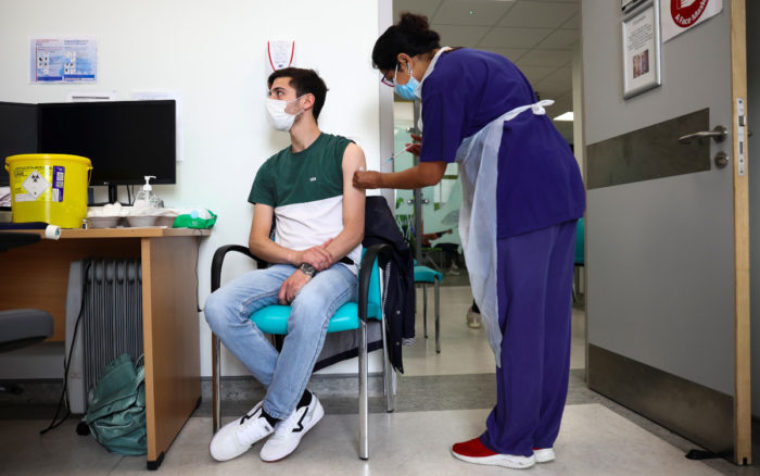 BioNTech ha suministrado hasta ahora más de mil millones de dosis de vacuna anti-Covid