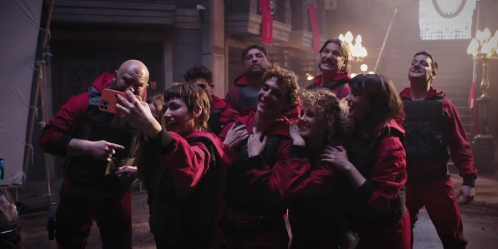 El video de BTS de la temporada 5 de Money Heist revela nuevas imágenes de los episodios finales