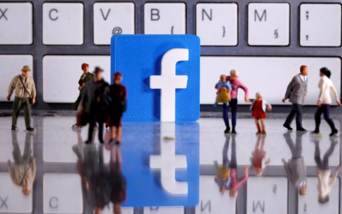 Facebook evalúa formar una comisión electoral: The New York Times