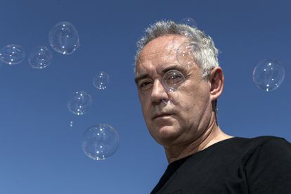 Ferran Adrià, en un retrato realizado en 2018 en Paris.