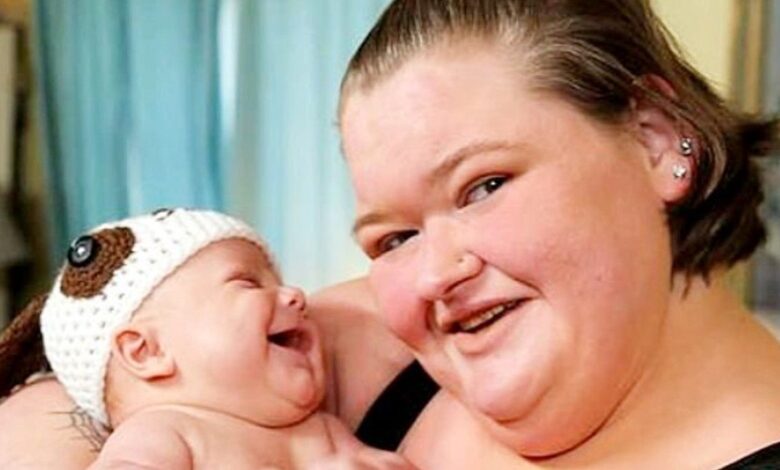 Hermanas de 1000 libras: Amy & Son Match en trajes de Pesadilla antes de Navidad