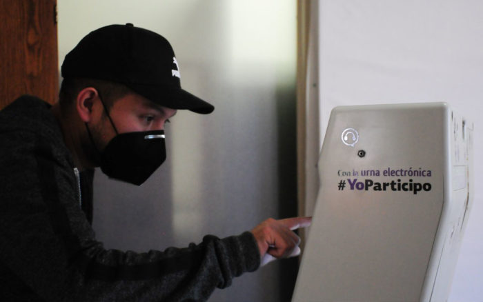 Iniciativa de reforma político-electoral propone renovación total de INE y TEPJF | Documento