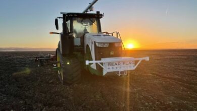 John Deere compra la startup de tractores autónomos Bear Flag Robotics