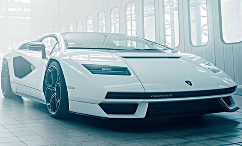 Lamborghini en punta en vehículos eléctricos con V12 Hybrid Countach