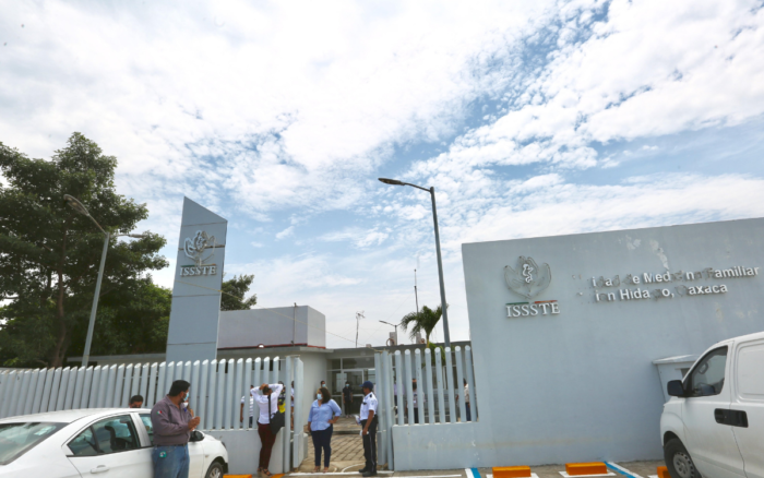 Oaxaca | Exigen apertura de clínica del ISSSTE que ha estado cerrada y abandonada desde hace 6 años