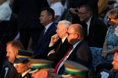 Jaroslaw Kaczynski, líder del partido Ley y Justicia (PiS), asiste a las conmemoraciones del 77º aniversario del levantamiento de Varsovia en la capital polaca, el pasado 31 de julio.