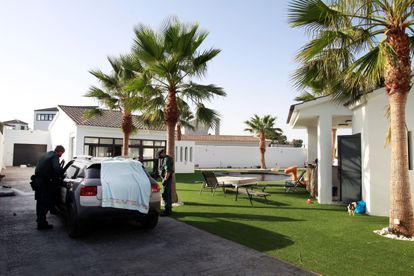 Operación en La Línea en junio de 2020 en 'Villanarco', una urbanización construida por traficantes en la que fueron detenidas más de 30 personas y se registraron lujosos chalés ilegales.