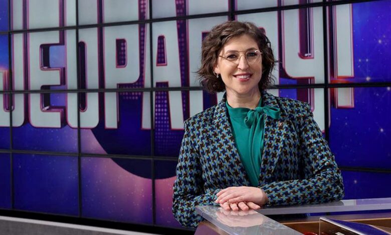¡Mayim Bialik nombrado peligro temporal! Anfitrión después de la salida de Mike Richards