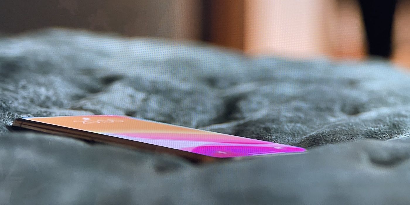 ¿Apple acaba de filtrar un iPhone sin muescas en Ted Lasso?