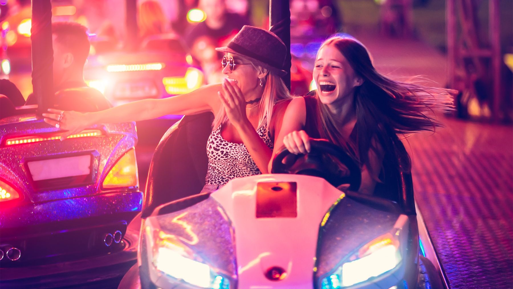 ¿Autos de choque, coches de choque o coches locos? así se dice en cada comunidad de España