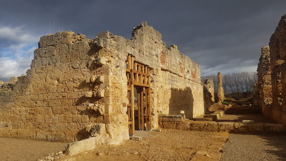 Cómo “una auténtica ruina hundida en la vegetación” en León acabó finalista del premio europeo de intervención en Patrimonio