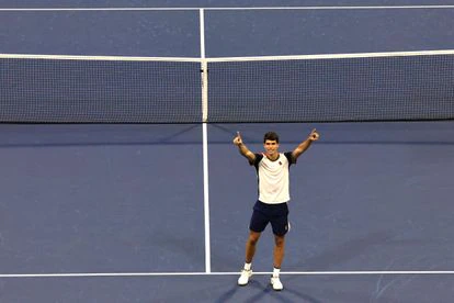 Flushing Meadows (United States), 06/09/2021.- Carlos Alcaraz of Spain reacts after defeating Peter Gojowczyk of Germany at the conclusion of their match on the seventh day of the US Open Tennis Championships at the USTA National Tennis Center in Flushing Meadows, New York, USA, 05 September 2021. The US Open runs from 30 August through 12 September. (Tenis, Abierto, Alemania, España, Estados Unidos, Nueva York) EFE/EPA/PETER FOLEY