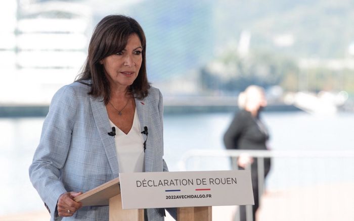 Francia: La alcaldesa de París, Anne Hidalgo, se destapa como precandidata a la presidencia
