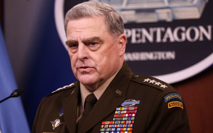 Ratifica Biden su confianza en jefe del Estado Mayor de EU, pese a que mantuvo dudosos contactos con China