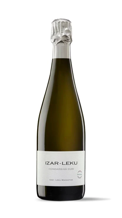 Historias de vinos 'La asombrosa evolución del chacolí' En la imagen, Izar-Leku Brut
2016. Espumoso. Sin
indicación geográfica. En la imagen, Beltza
2019. Tinto.
Bizkaiko Txakolina.
Doniene Gorrondona.
100% hondarrabi
beltza.