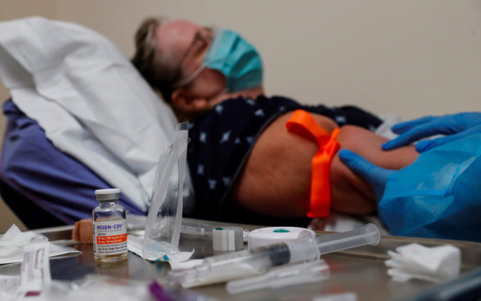 OMS respalda coctel de medicamentos Regeneron para tratar el Covid-19