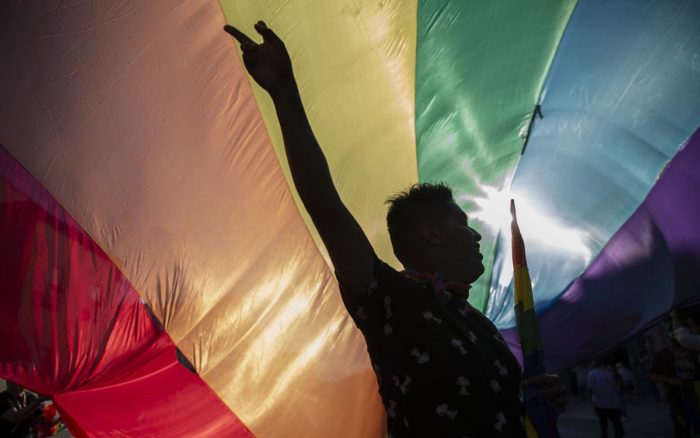 Suiza aprueba en un referéndum la legalización del matrimonio igualitario