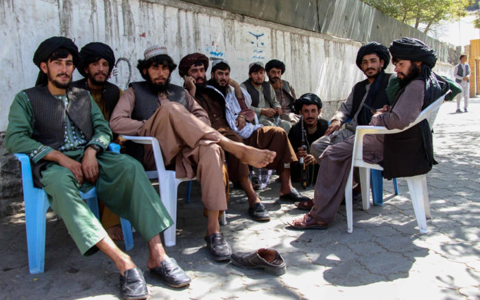 China pide a Washington que libere los activos de Afganistán en EU