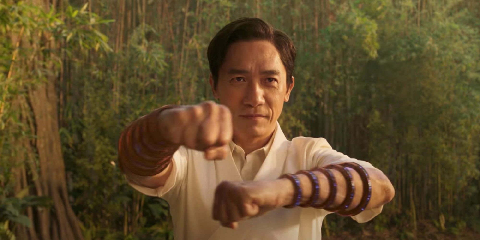 El escritor de Shang-Chi dice que Wenwu de Tony Leung fue complicado de escribir